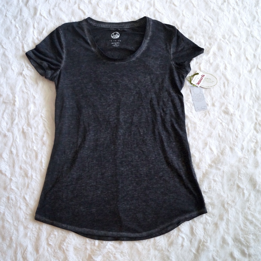 Te Verde Yoga Tee with Open cross Back Grey XS
